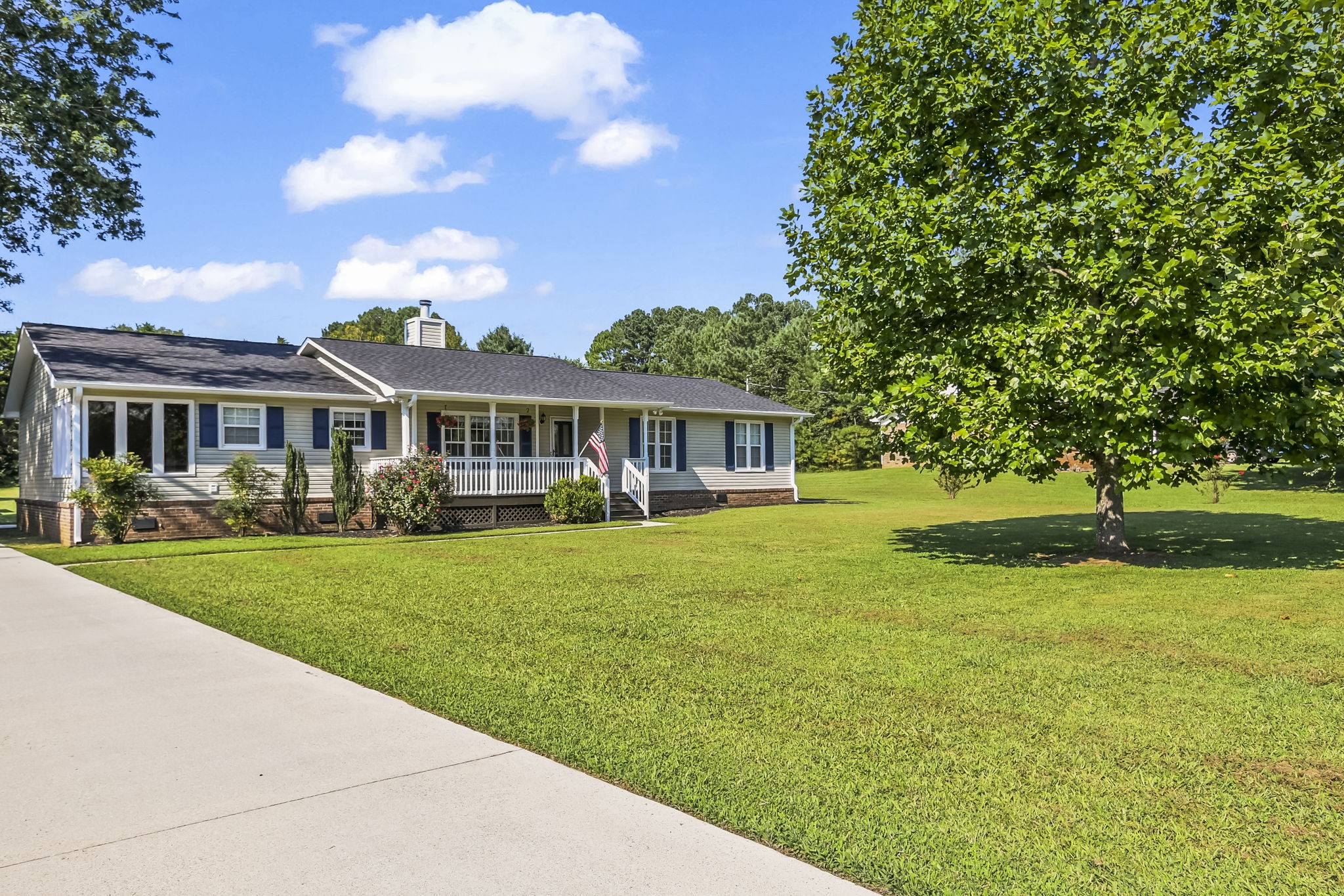 225 Hughes Road New Market, AL 35761 - Photo 6 of 54