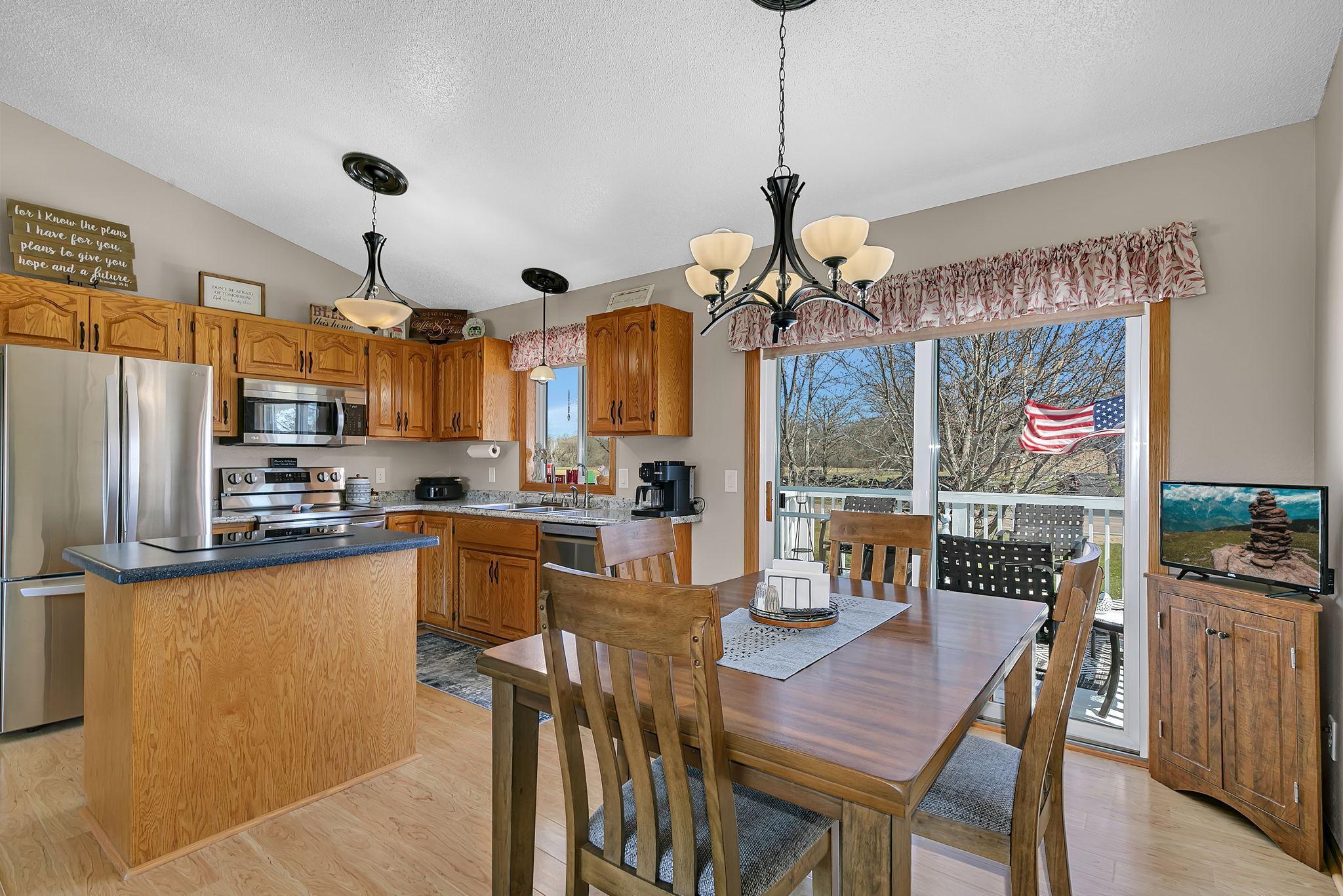 401 Morning View Court Sauk Centre, MN 56378 - Photo 7 of 25
