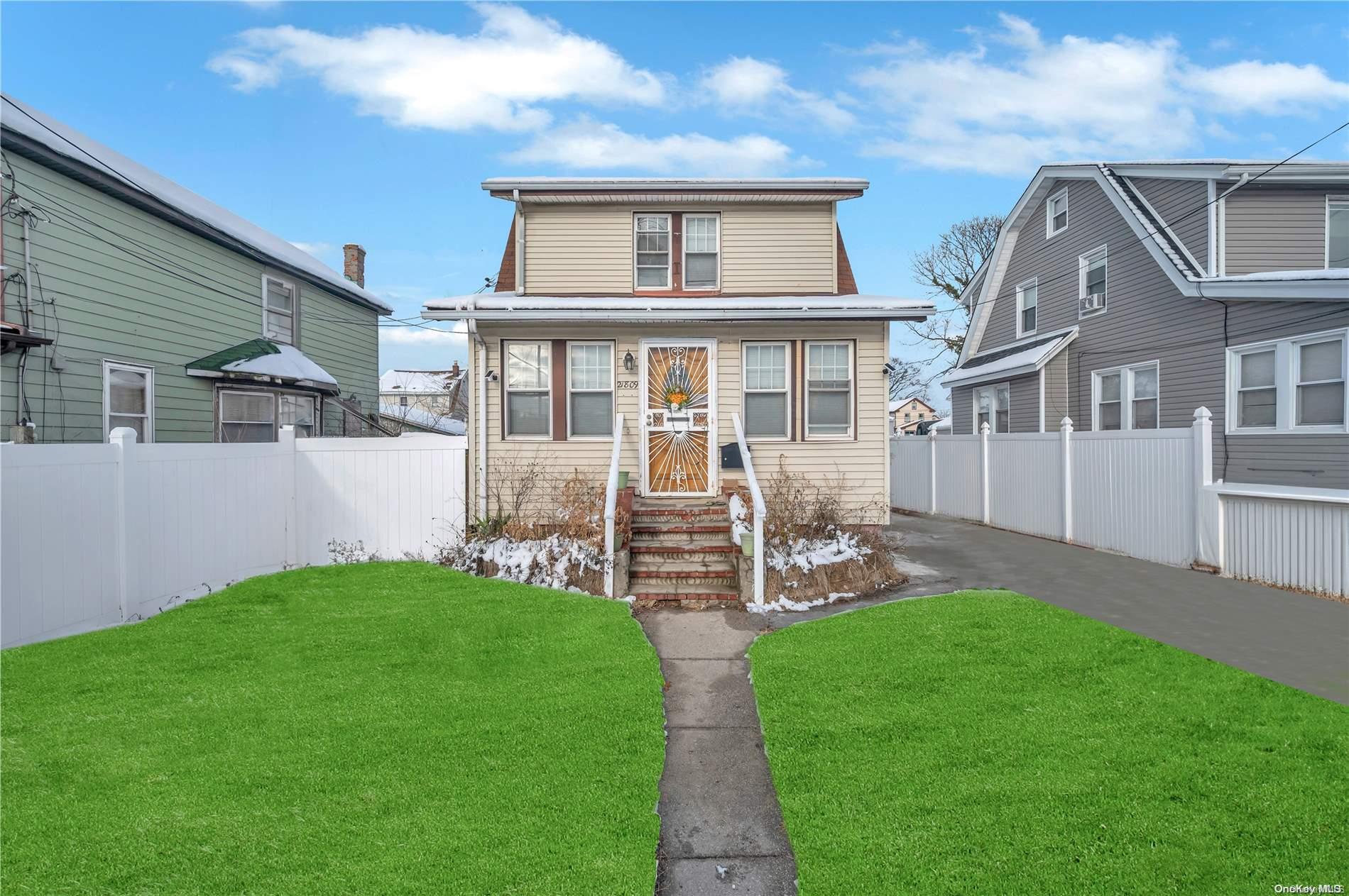 218-09 133rd Road Queens, NY 11413 - Photo 1 of 1 Gallery Image 1