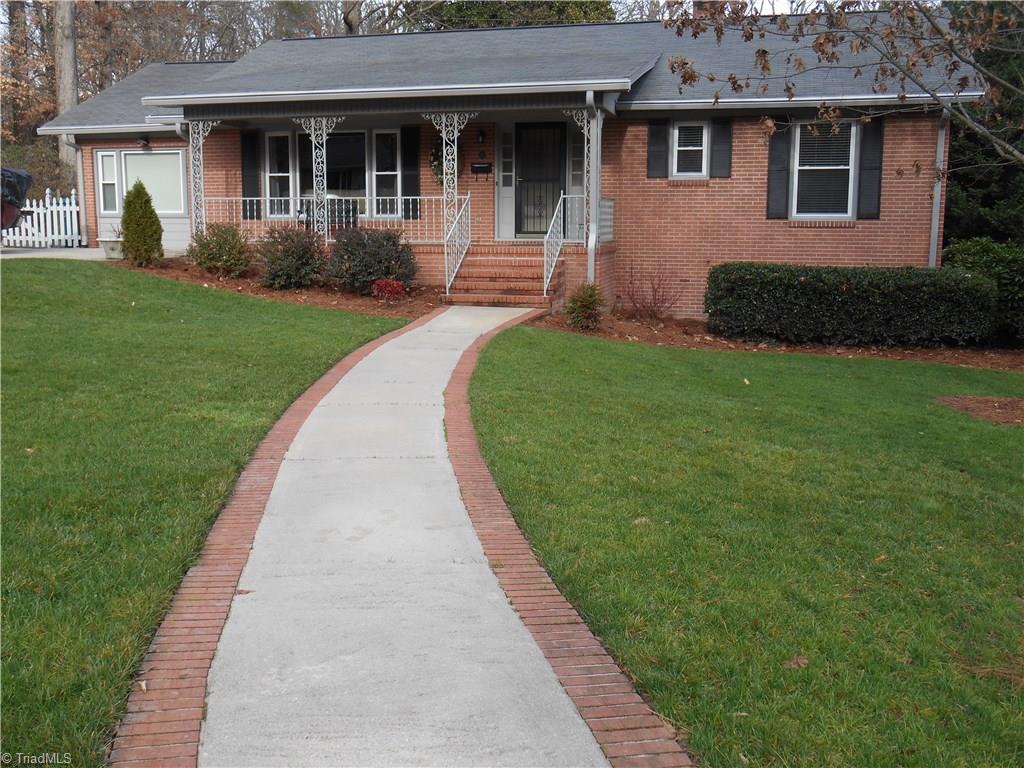 412 Robin Road Mount Airy, NC 27030 - Photo 1 of 21 Gallery Image 1