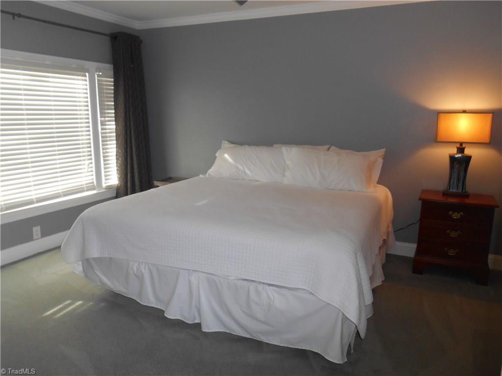 412 Robin Road Mount Airy, NC 27030 - Photo 3 of 21 Gallery Image 3