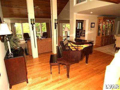1947 Quarter Mile Road Bethlehem, PA 18015 - Photo 18 of 40 Gallery Image 18
