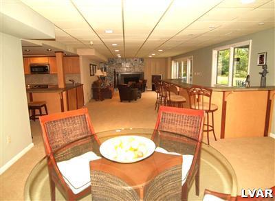 1947 Quarter Mile Road Bethlehem, PA 18015 - Photo 31 of 40 Gallery Image 31