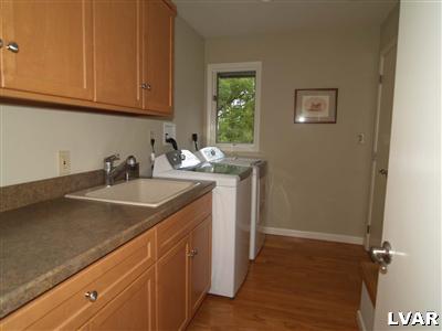 1947 Quarter Mile Road Bethlehem, PA 18015 - Photo 39 of 40 Gallery Image 39
