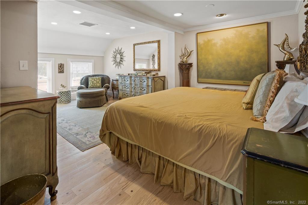 4 Long Ridge Road Redding, CT 06896 - Photo 21 of 31 Large Primary bedroom