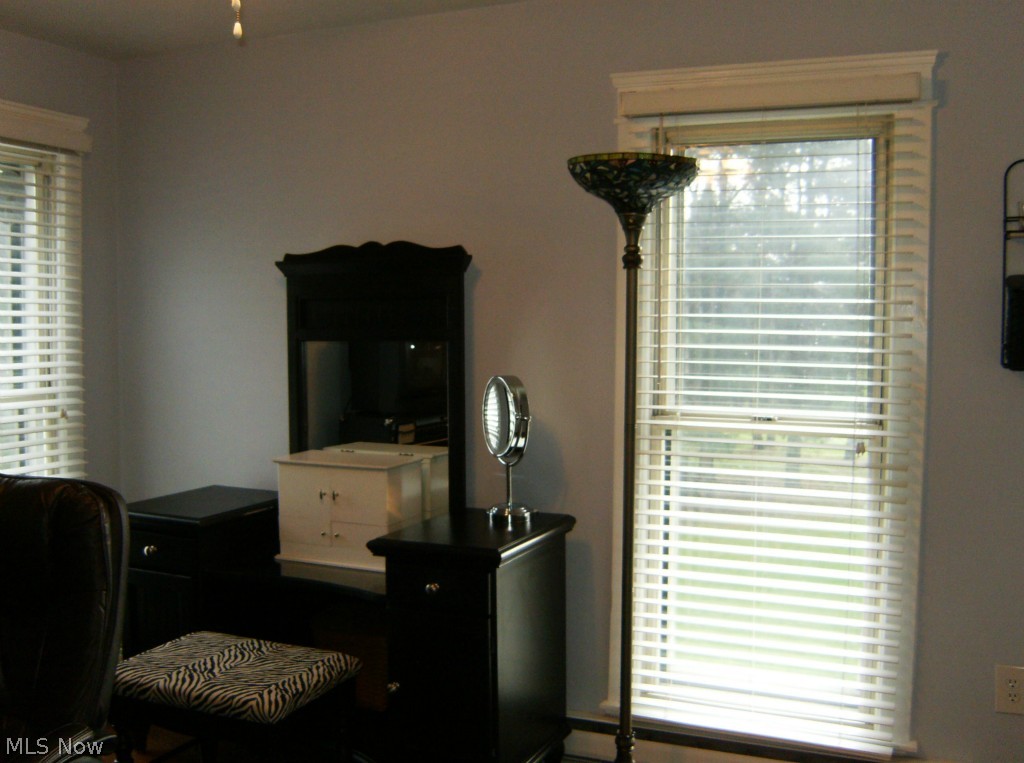 48225 Cooper Foster Park Road Amherst, OH 44001 - Photo 21 of 24 Gallery Image 21