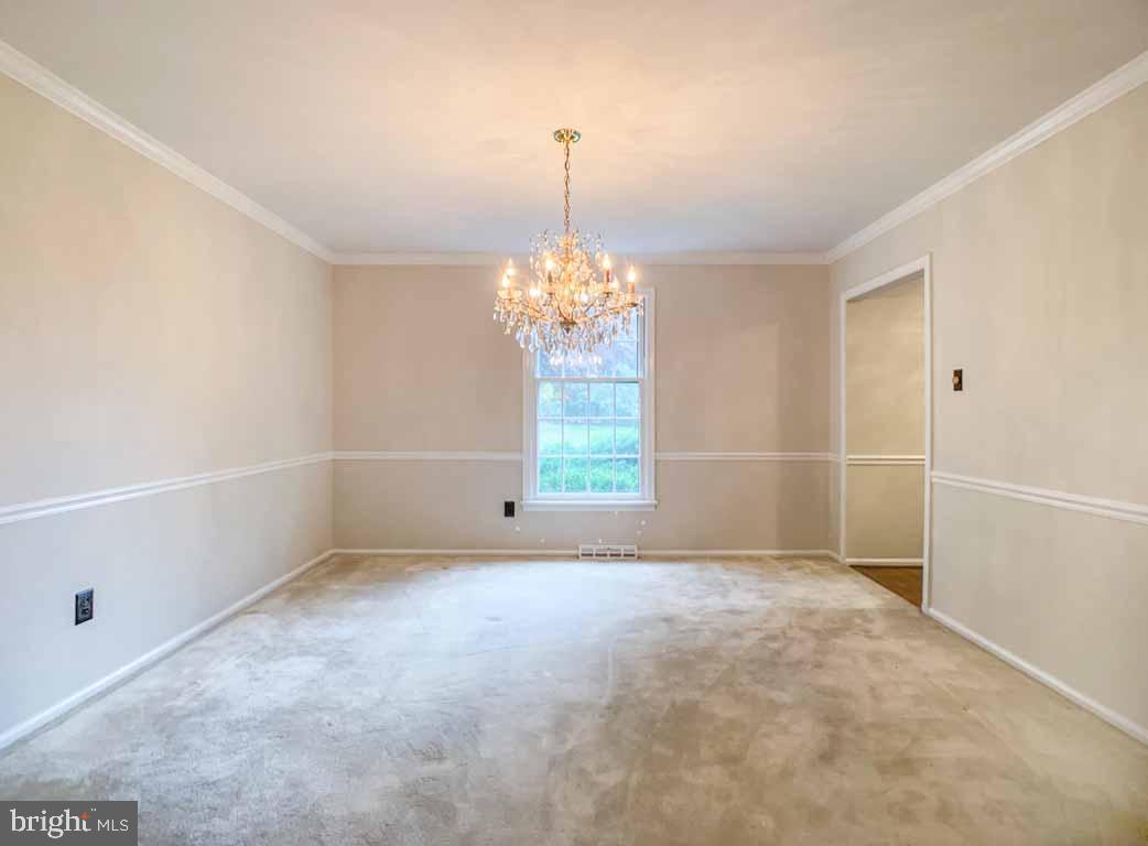 363 Richard Road Yardley, PA 19067 - Photo 11 of 52 Gallery Image 11