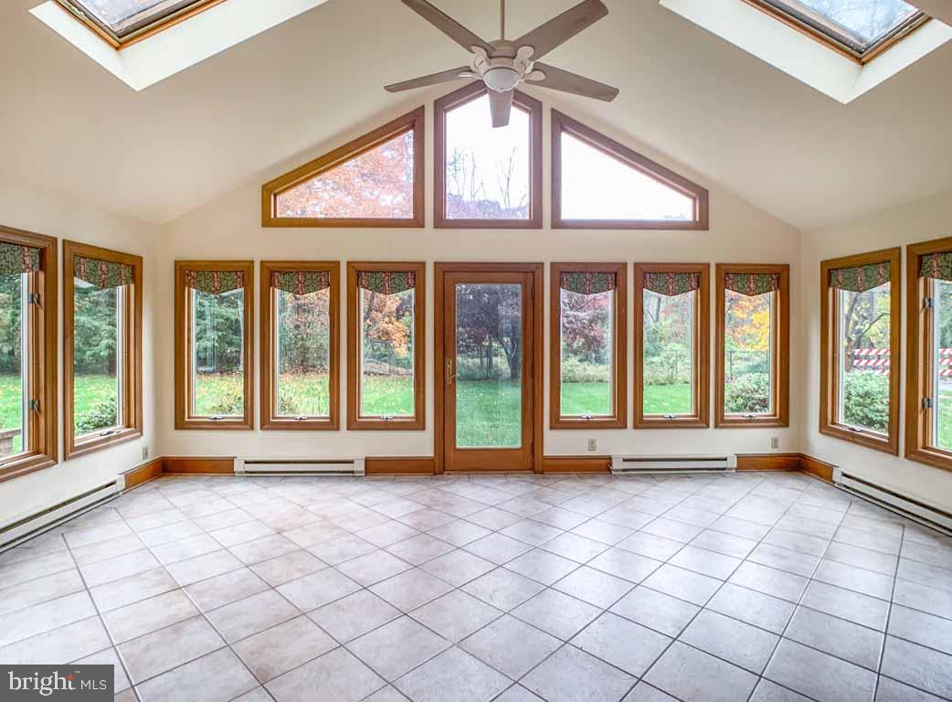 363 Richard Road Yardley, PA 19067 - Photo 16 of 52 Gallery Image 16