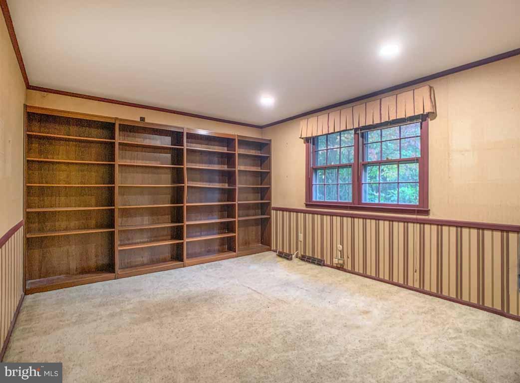 363 Richard Road Yardley, PA 19067 - Photo 26 of 52 Gallery Image 26