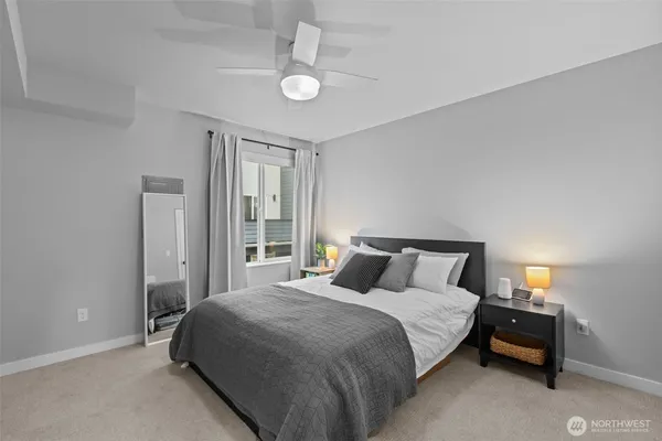 $759,950 | 806 Northwest 50th Street, Unit B, Seattle, WA 98107