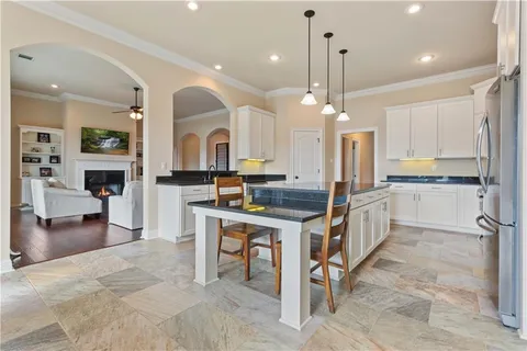$534,900 | 402 Long Lake Drive, Covington, LA 70435