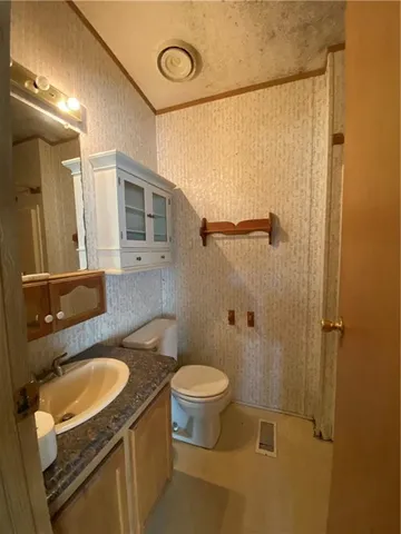 a view of empty room