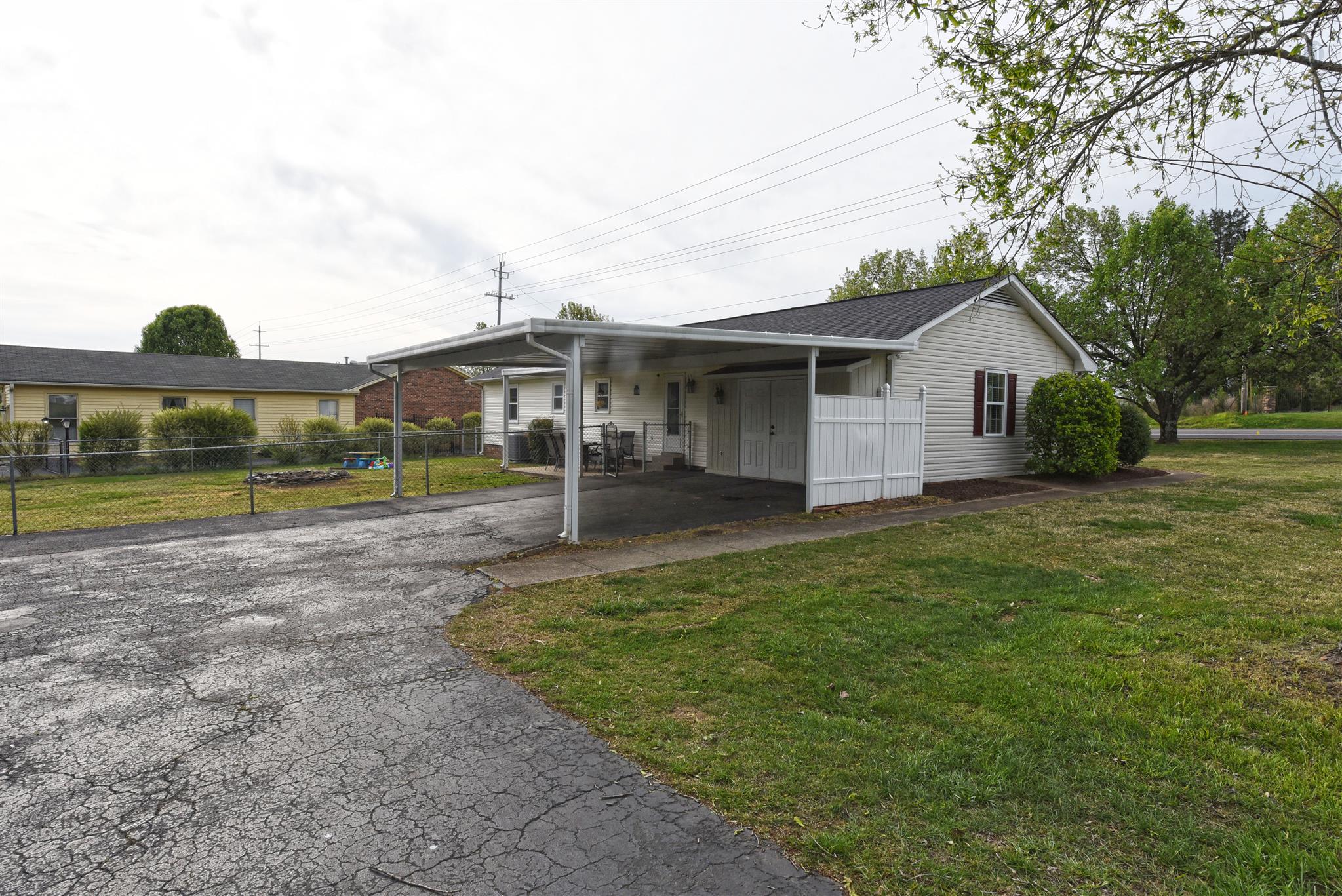 731 Compton Road Murfreesboro, TN 37130 - Photo 3 of 27 Gallery Image 3