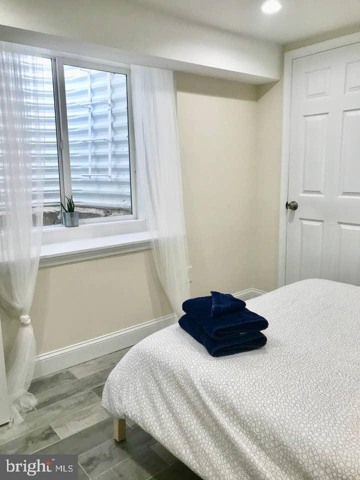 708 South 20th Street Philadelphia, PA 19146 - Photo 14 of 35