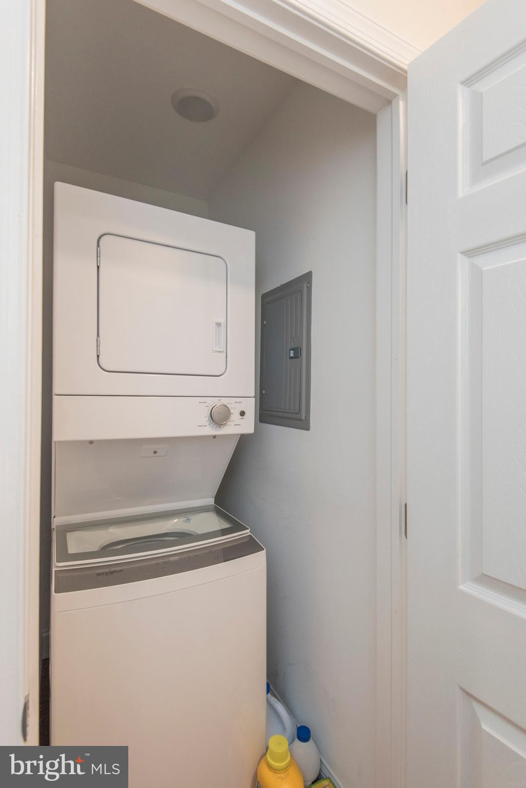 708 South 20th Street Philadelphia, PA 19146 - Photo 25 of 35