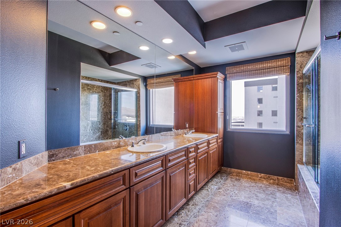 360 East Desert Inn Road, Unit 1008 Las Vegas, NV 89109 - Photo 28 of 66