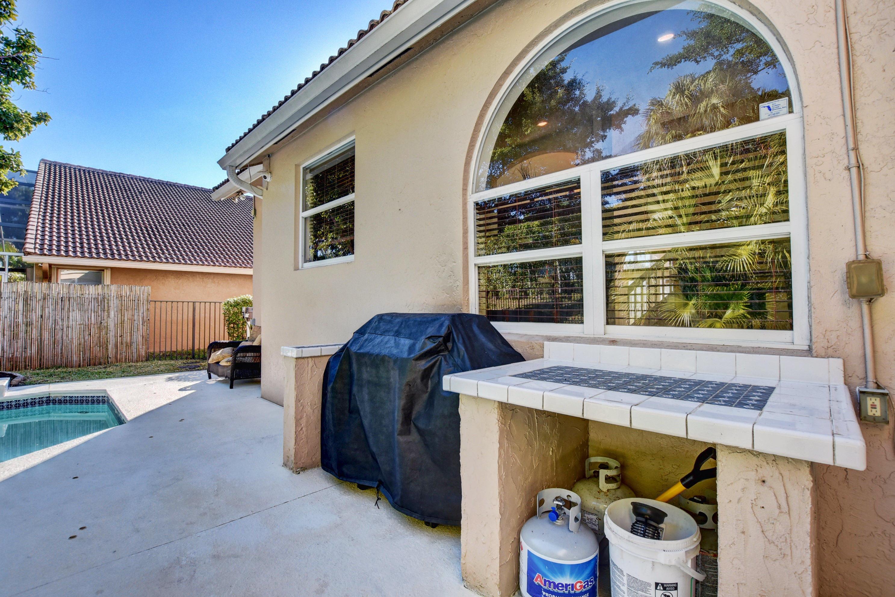 19844 Dinner Key Drive Boca Raton, FL 33498 - Photo 49 of 49 Grill area
