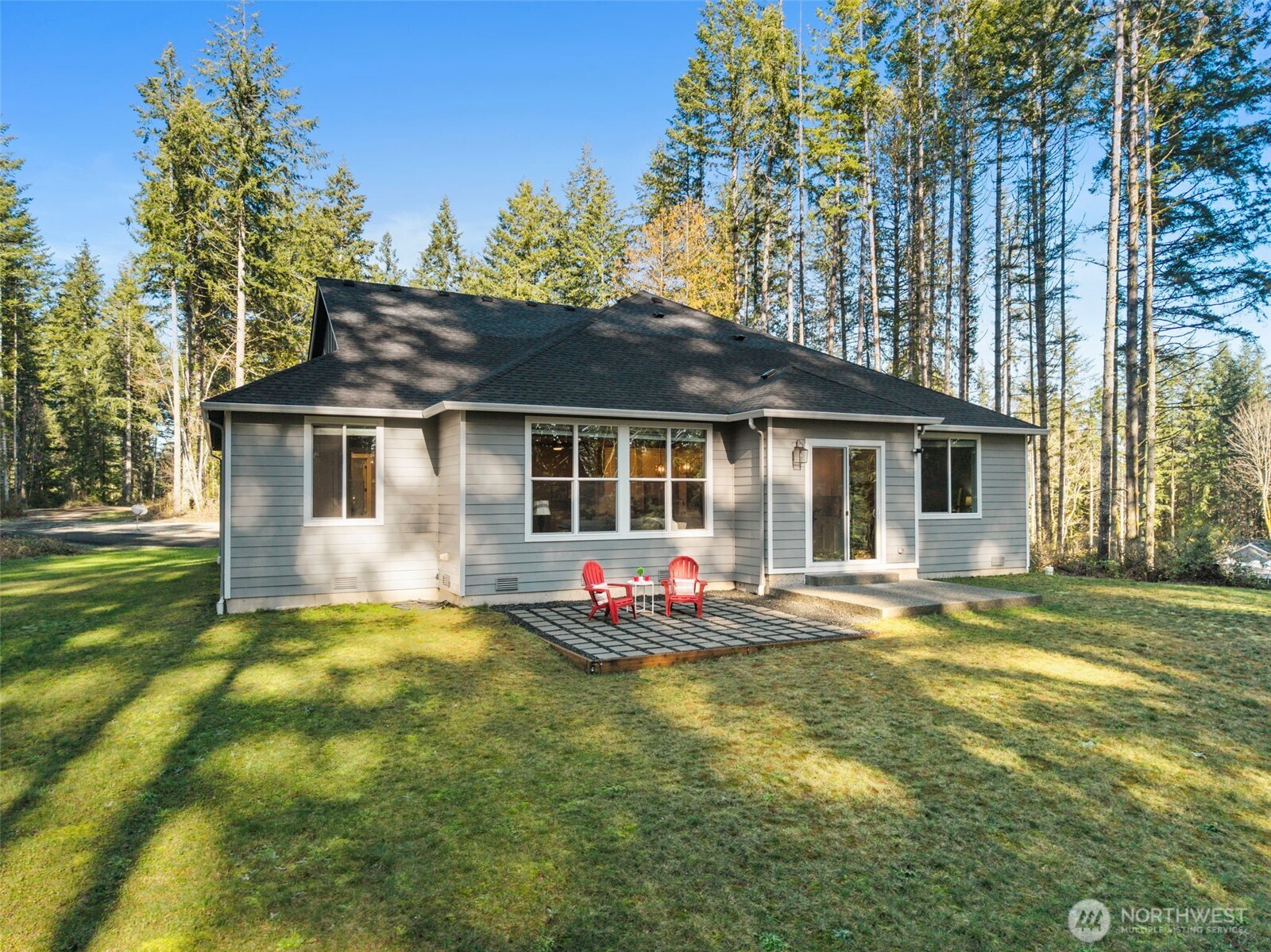 930 Southwest J H Road Port Orchard, WA 98367 - Photo 32 of 33