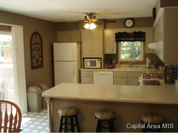 1104 Bolin Court Springfield, IL 62703 - Photo 11 of 20