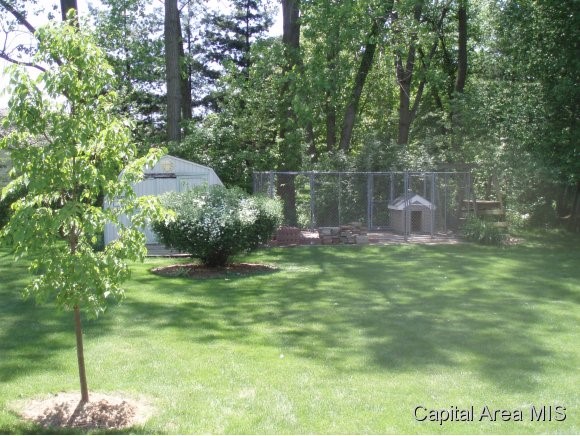 1104 Bolin Court Springfield, IL 62703 - Photo 5 of 20