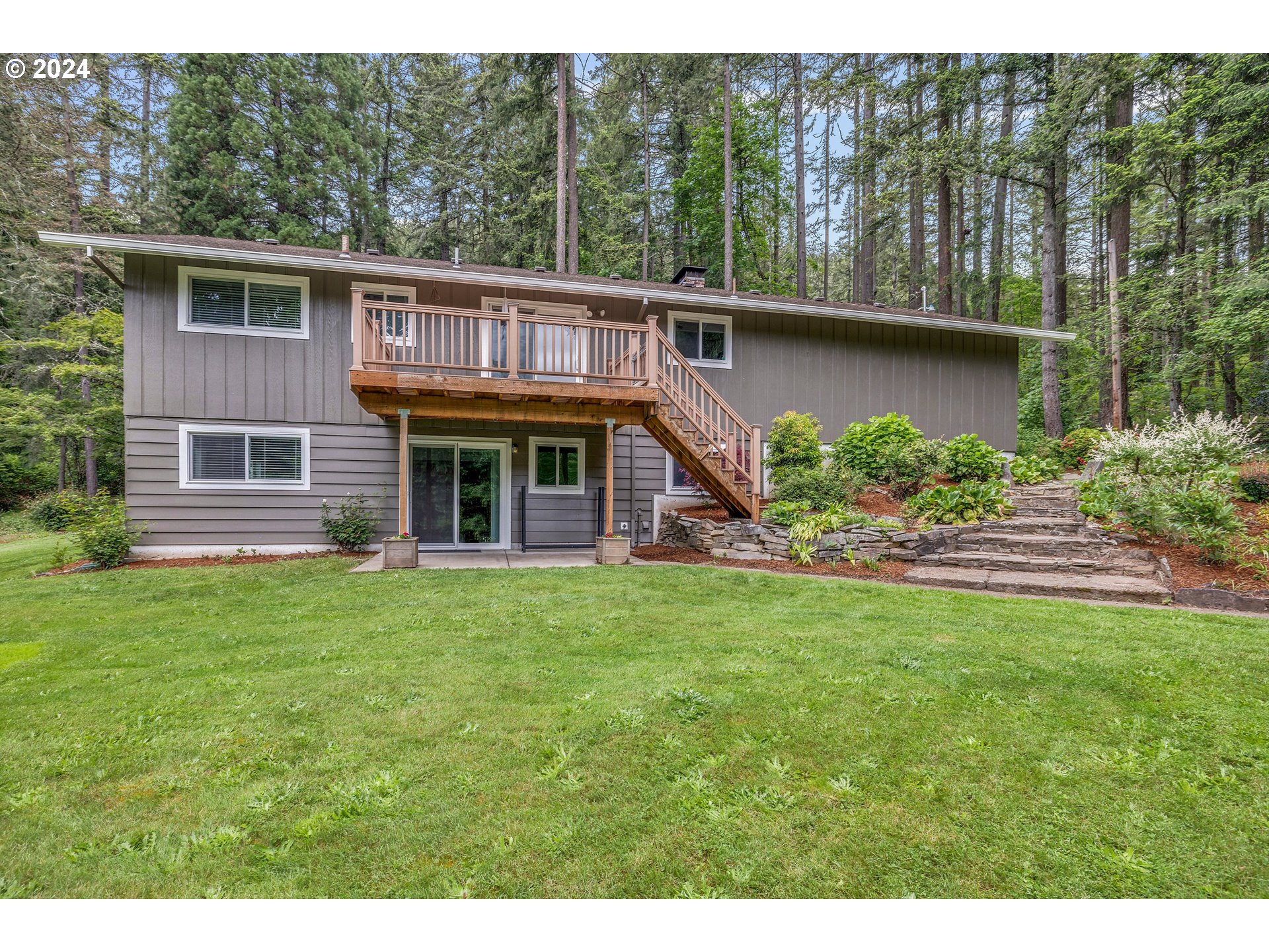19880 Southeast Borges Road Damascus, OR 97089 - Photo 29 of 34
