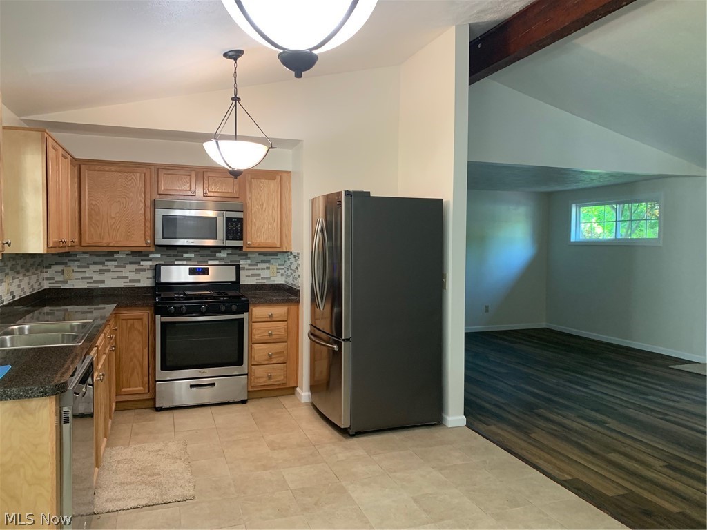 9312 Price Road Ravenna, OH 44266 - Photo 12 of 31