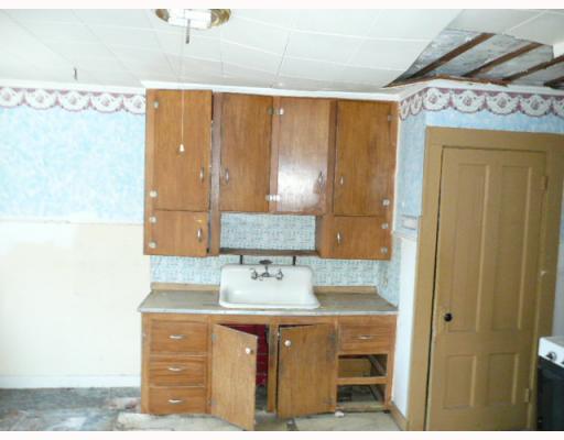 422 Front Street Woonsocket, RI 02895 - Photo 3 of 12 Kitchen.