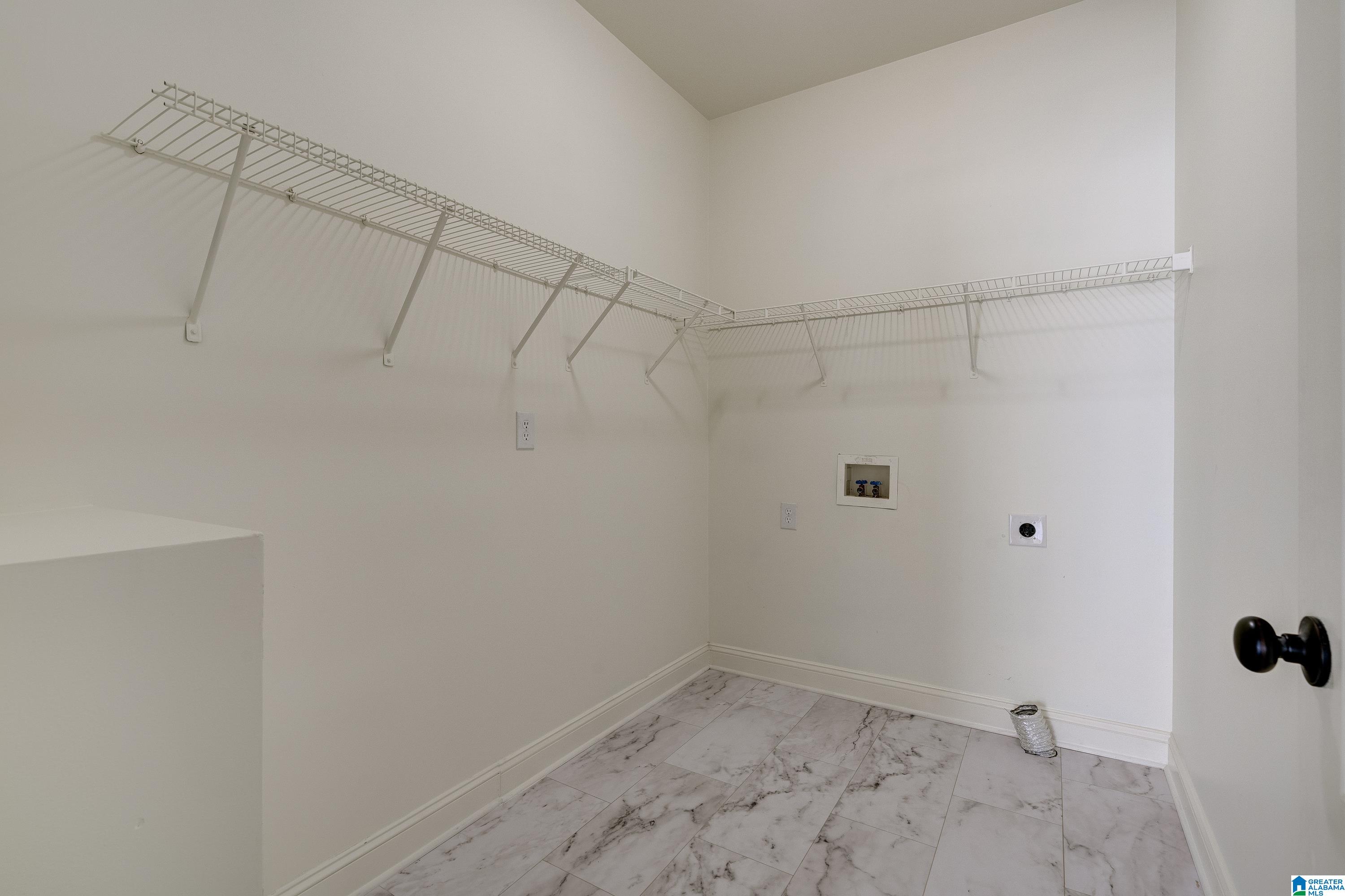 360 Lane Park Trail Alabaster, AL 35114 - Photo 21 of 40