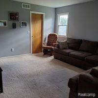 11798 Clyde Road Fenton, MI 48430 - Photo 23 of 46