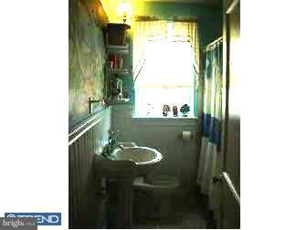 9208 Puritan Road Philadelphia, PA 19114 - Photo 8 of 12 Bathroom