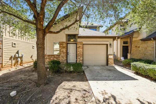 $2,300 | 2101 Rivers Edge Way, Unit 29, Austin, TX 78741