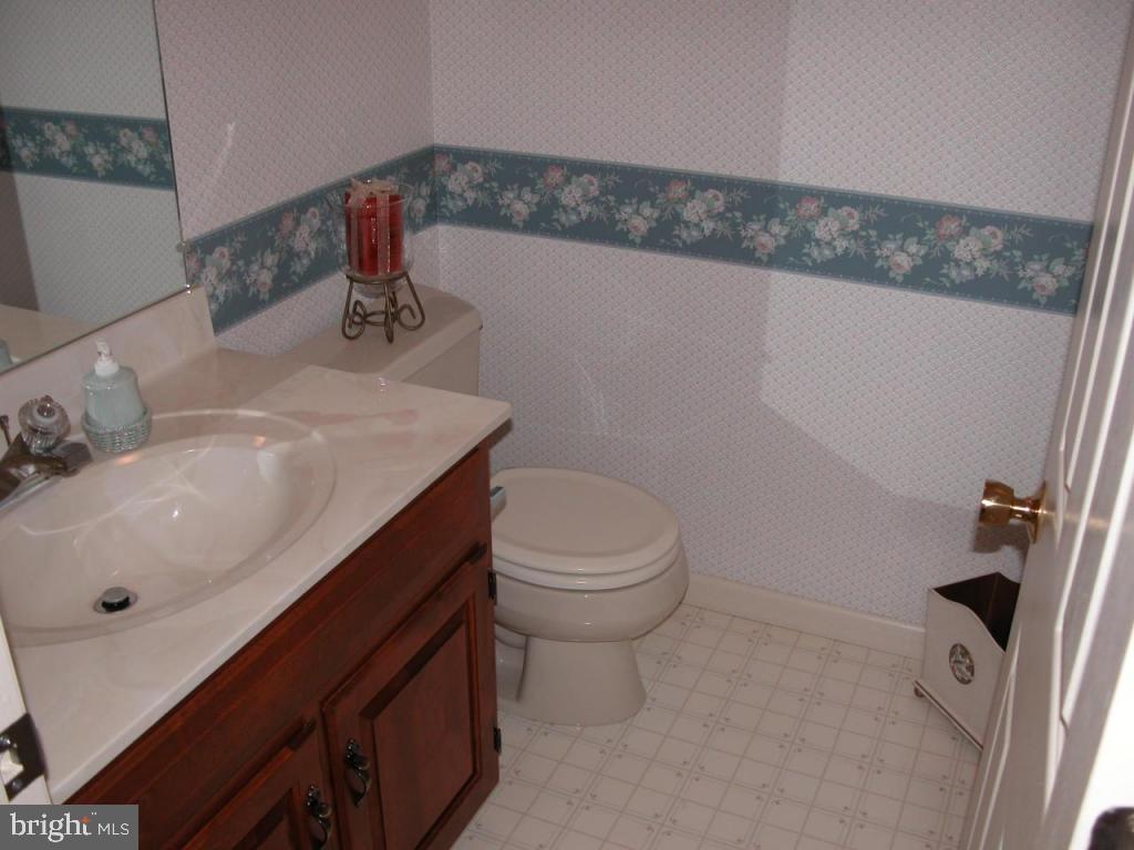 13 Ream Road, Unit 2 Stevens, PA 17578 - Photo 18 of 36 Gallery Image 18