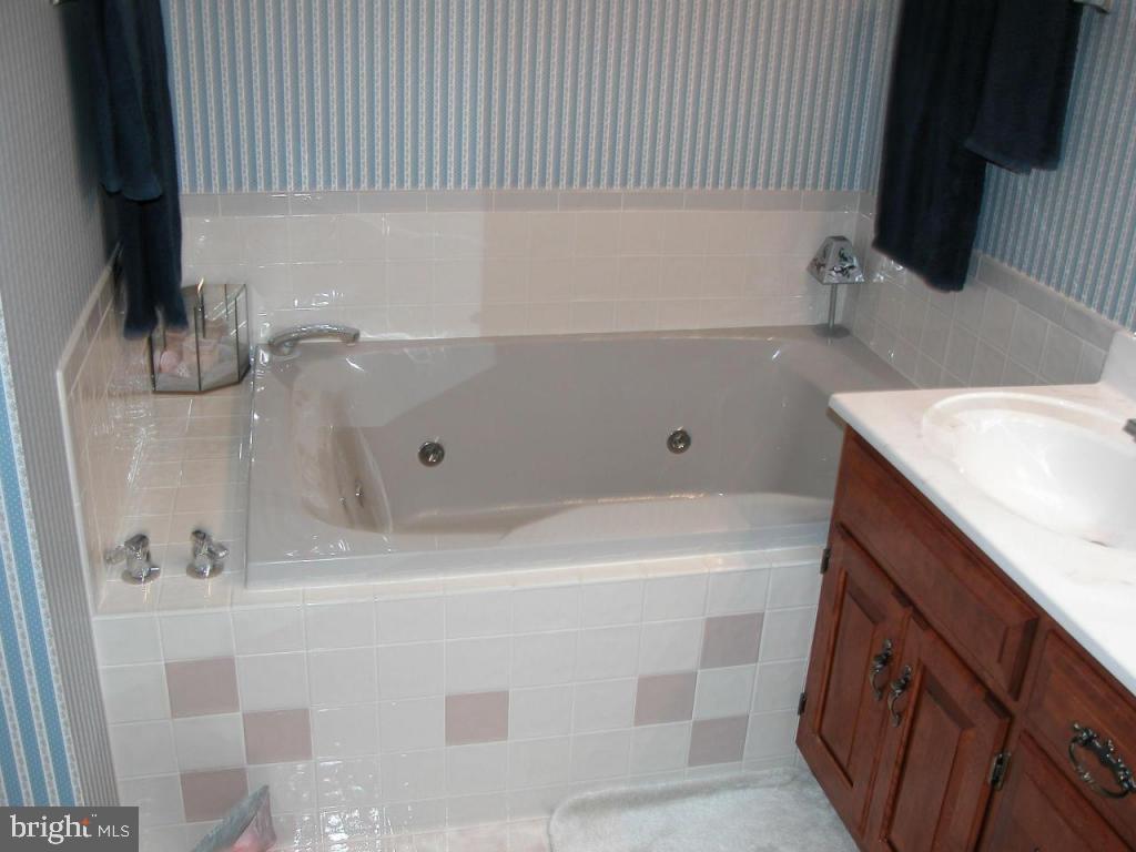 13 Ream Road, Unit 2 Stevens, PA 17578 - Photo 28 of 36 Gallery Image 28