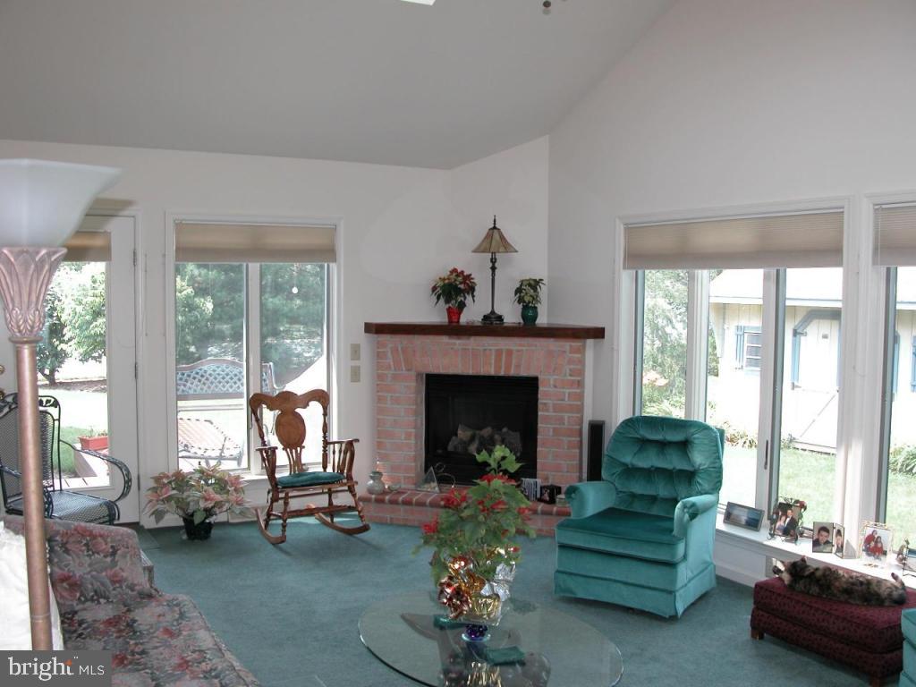 13 Ream Road, Unit 2 Stevens, PA 17578 - Photo 6 of 36 Gallery Image 6