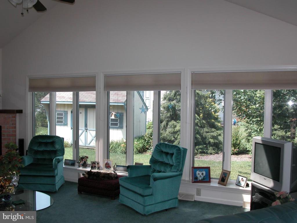 13 Ream Road, Unit 2 Stevens, PA 17578 - Photo 7 of 36 Gallery Image 7