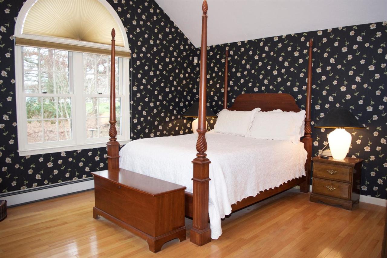 12 Palmer Road Mashpee, MA 02649 - Photo 9 of 23 Additional Photo