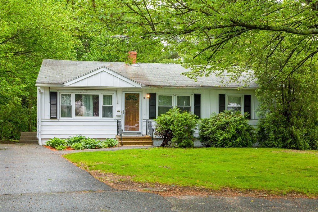 14 Wedgewood Road Worcester, MA 01602 - Photo 1 of 25 Gallery Image 1