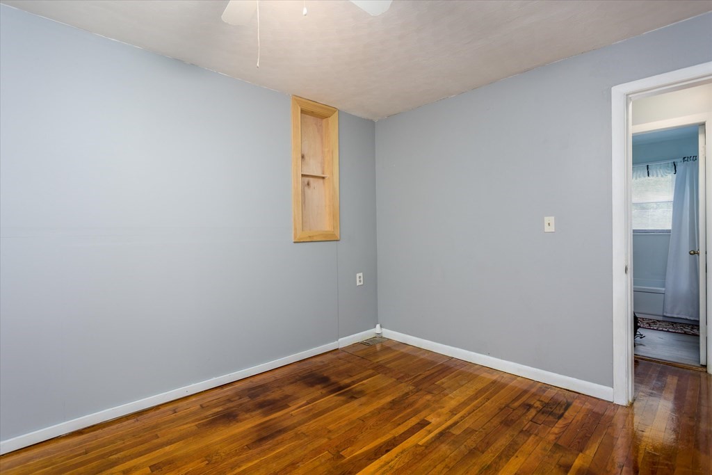 14 Wedgewood Road Worcester, MA 01602 - Photo 13 of 25 Gallery Image 13