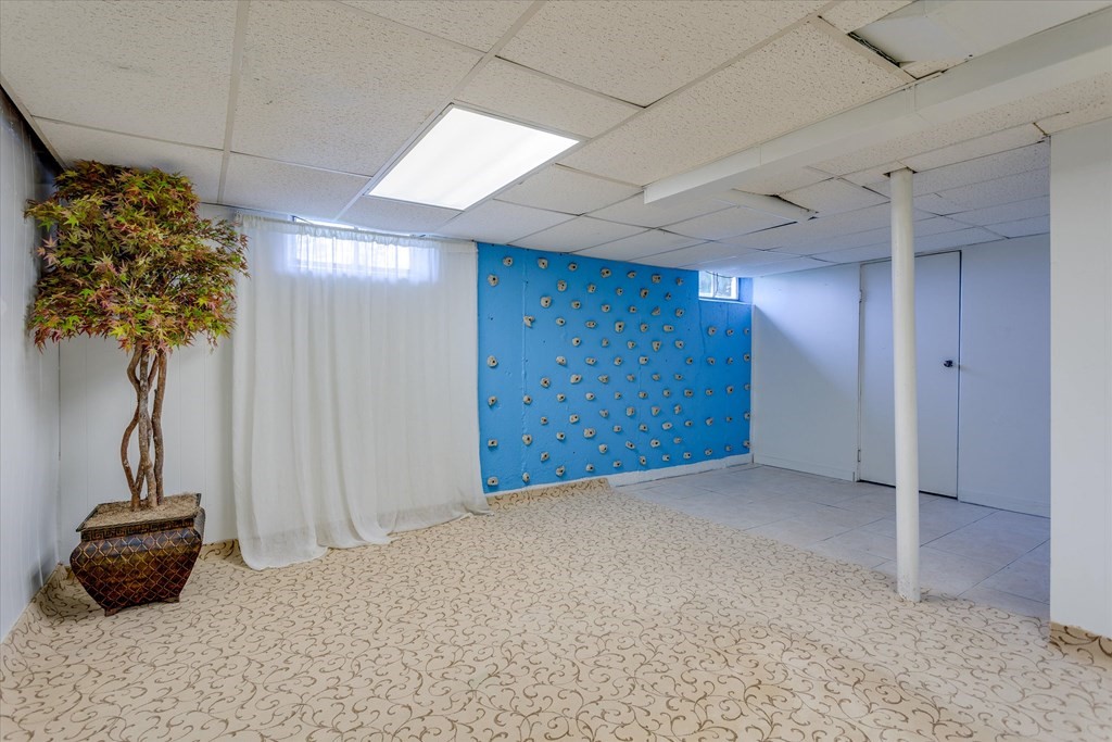 14 Wedgewood Road Worcester, MA 01602 - Photo 20 of 25 Gallery Image 20