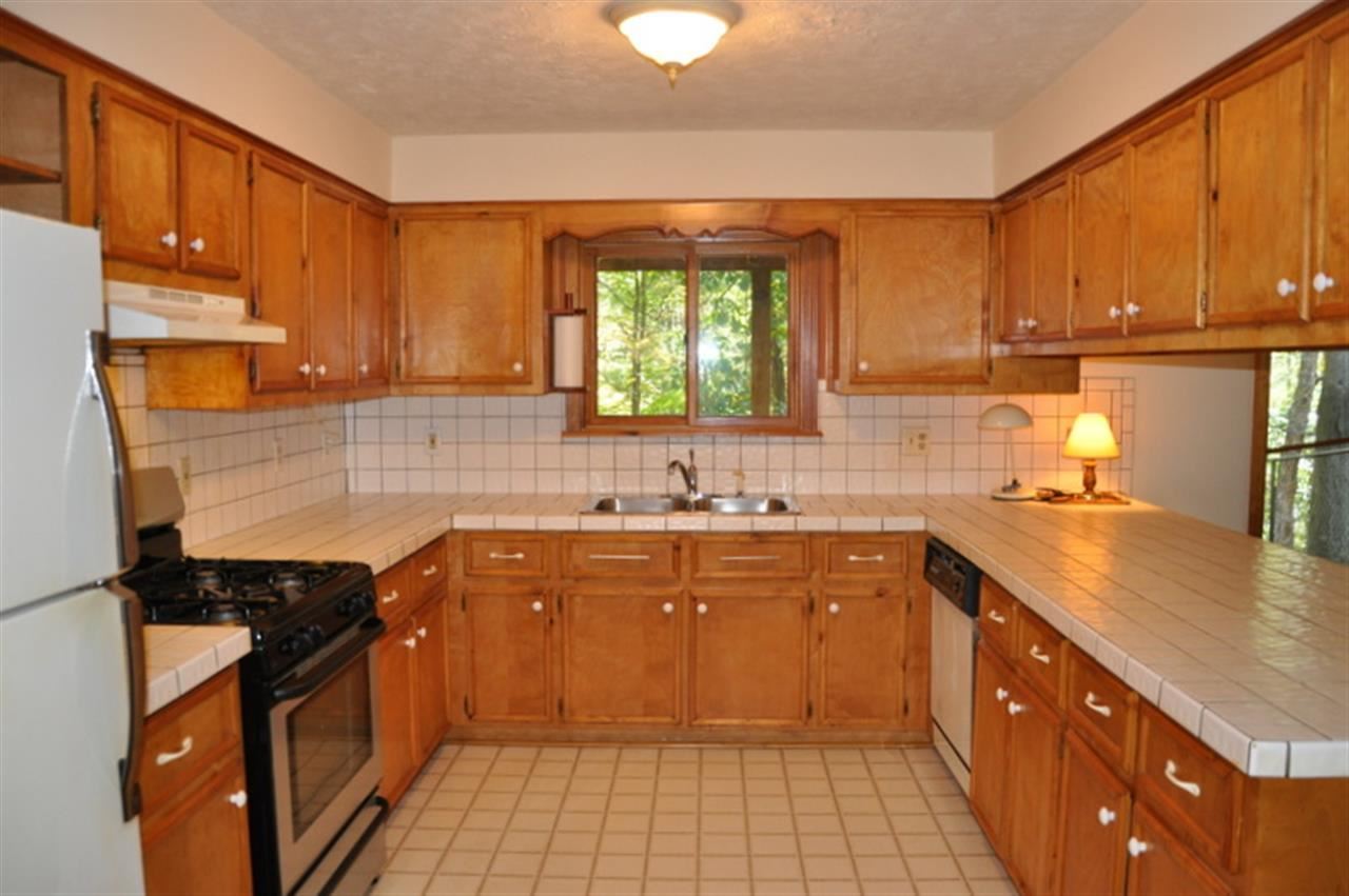 3902 East Stipp Road Bloomington, IN 47401 - Photo 13 of 28