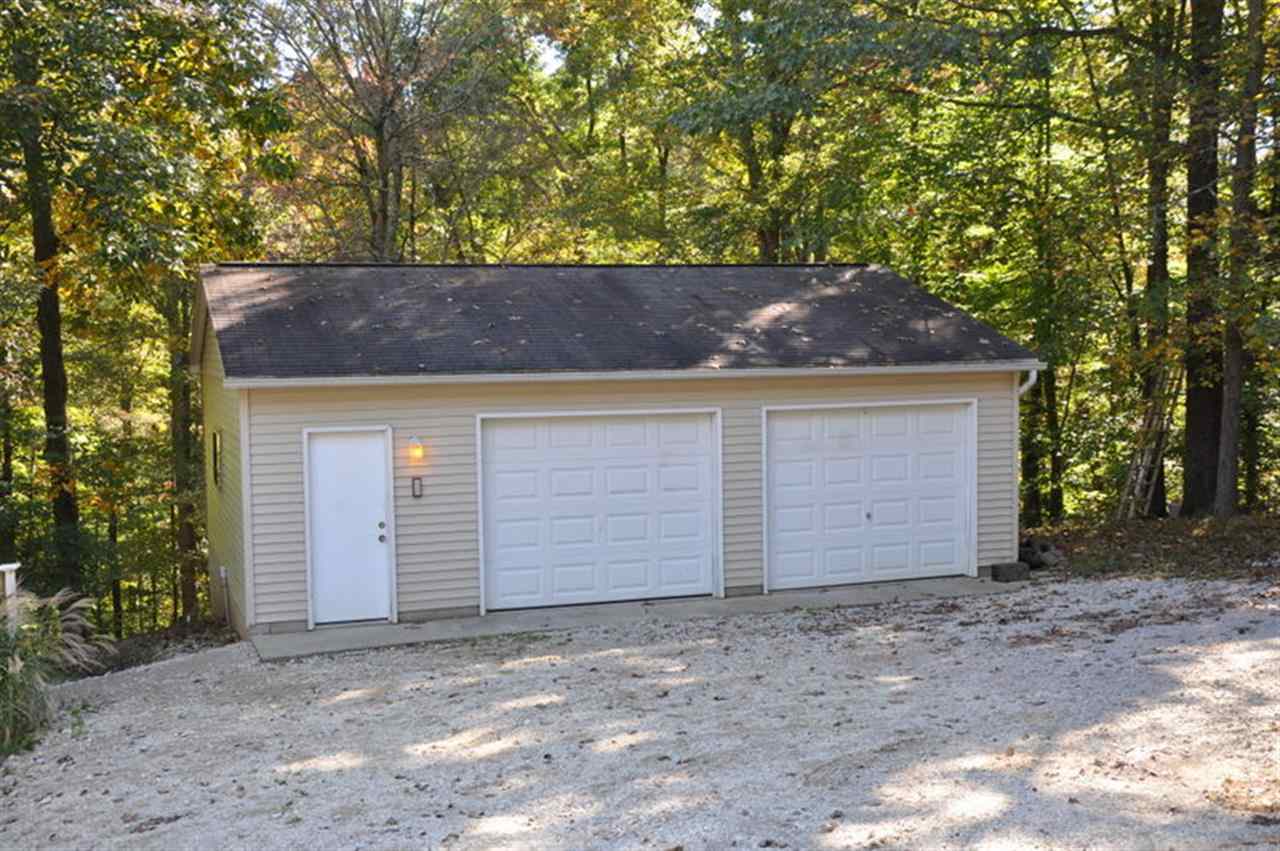 3902 East Stipp Road Bloomington, IN 47401 - Photo 4 of 28