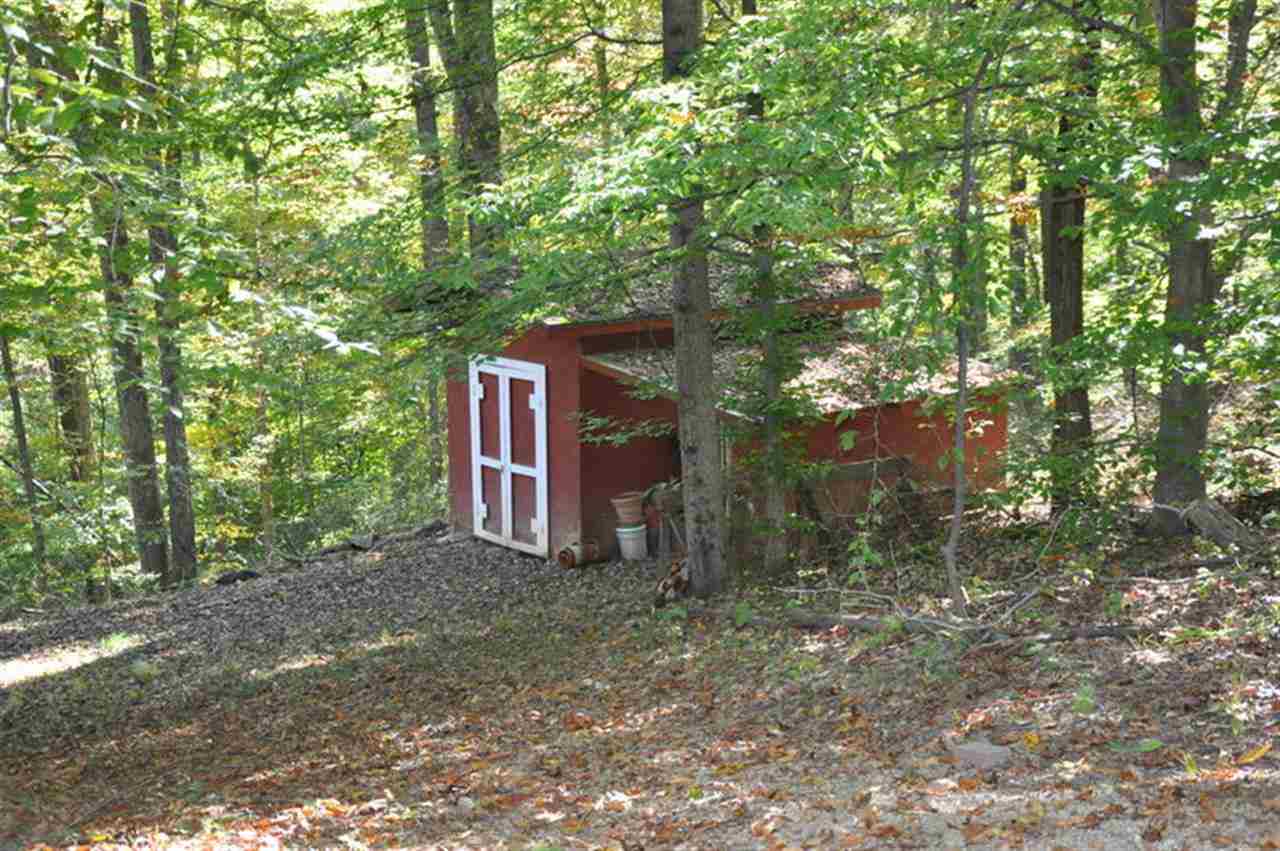 3902 East Stipp Road Bloomington, IN 47401 - Photo 5 of 28