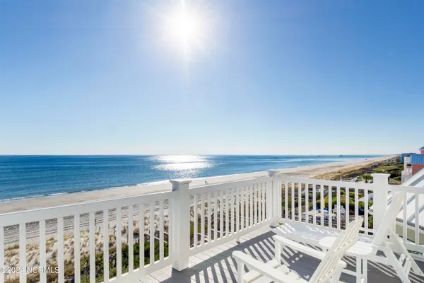$4,390,000 | 7127 Ocean Drive, Emerald Isle, NC 28594