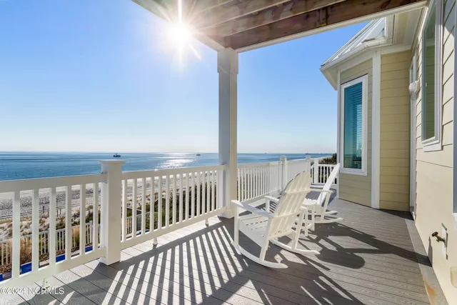 $4,479,000 | 7127 Ocean Drive, Emerald Isle, NC 28594