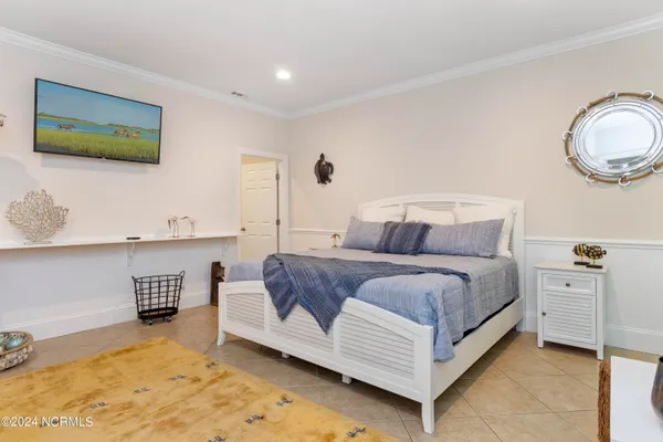 $4,390,000 | 7127 Ocean Drive, Emerald Isle, NC 28594