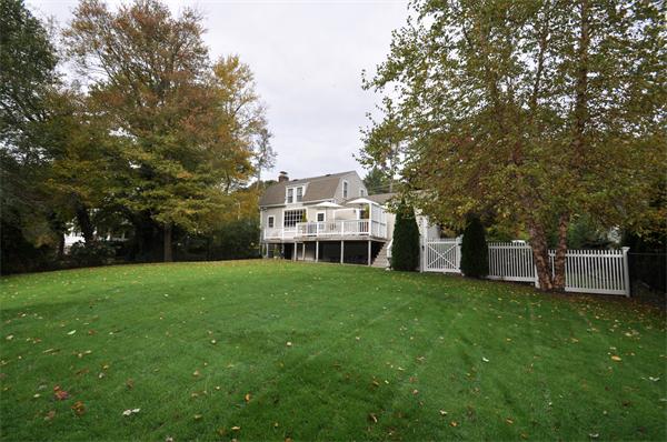 371 Bay Road Duxbury, MA 02332 - Photo 3 of 30 Gallery Image 3