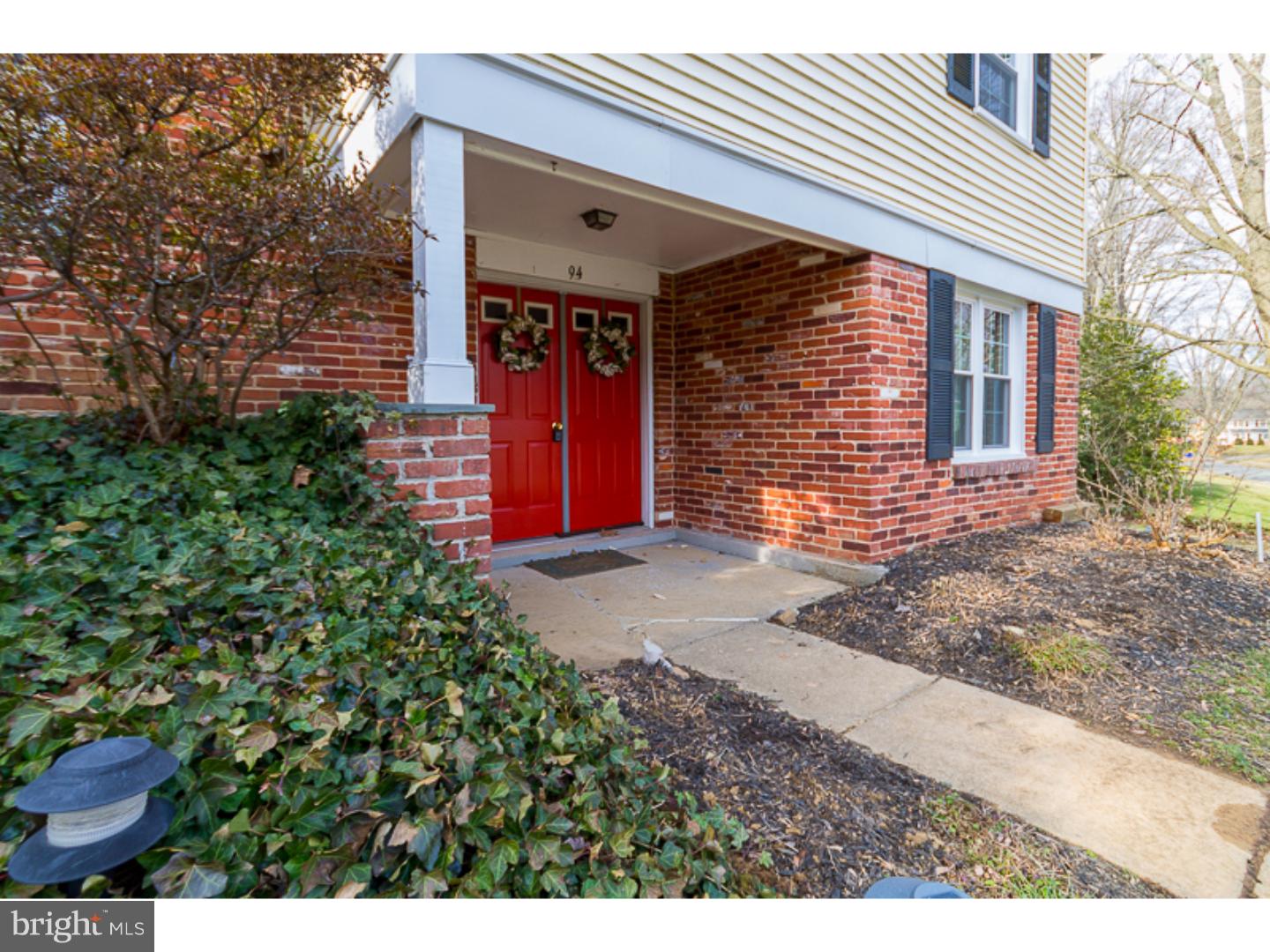 94 Oakford Road Wayne, PA 19087 - Photo 2 of 24