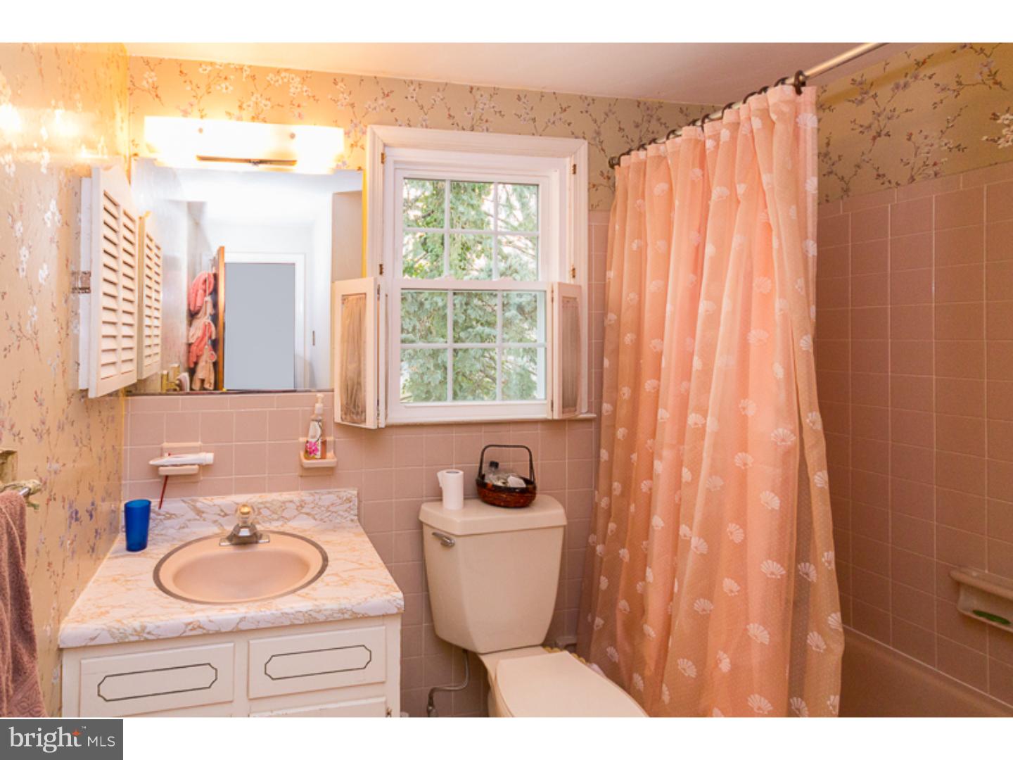 94 Oakford Road Wayne, PA 19087 - Photo 21 of 24 Bathroom