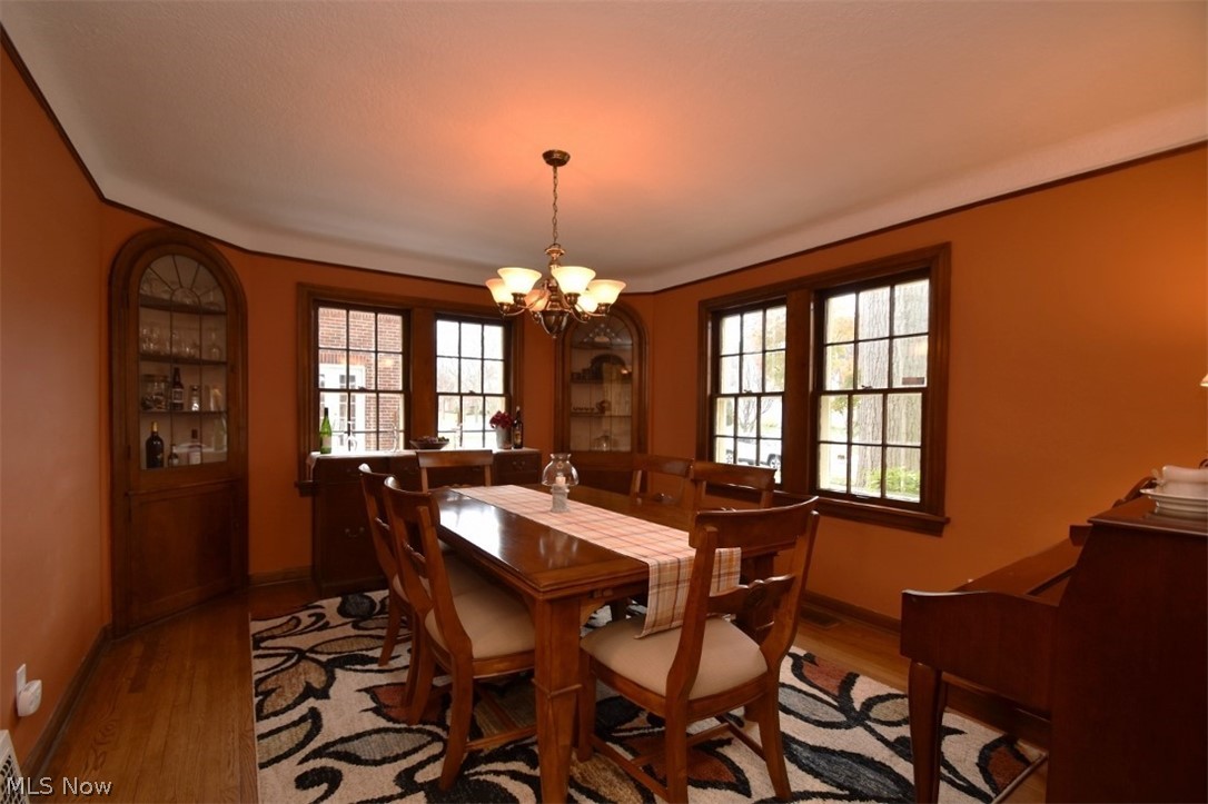 3655 Rawnsdale Road Shaker Heights, OH 44122 - Photo 4 of 31 Gallery Image 4
