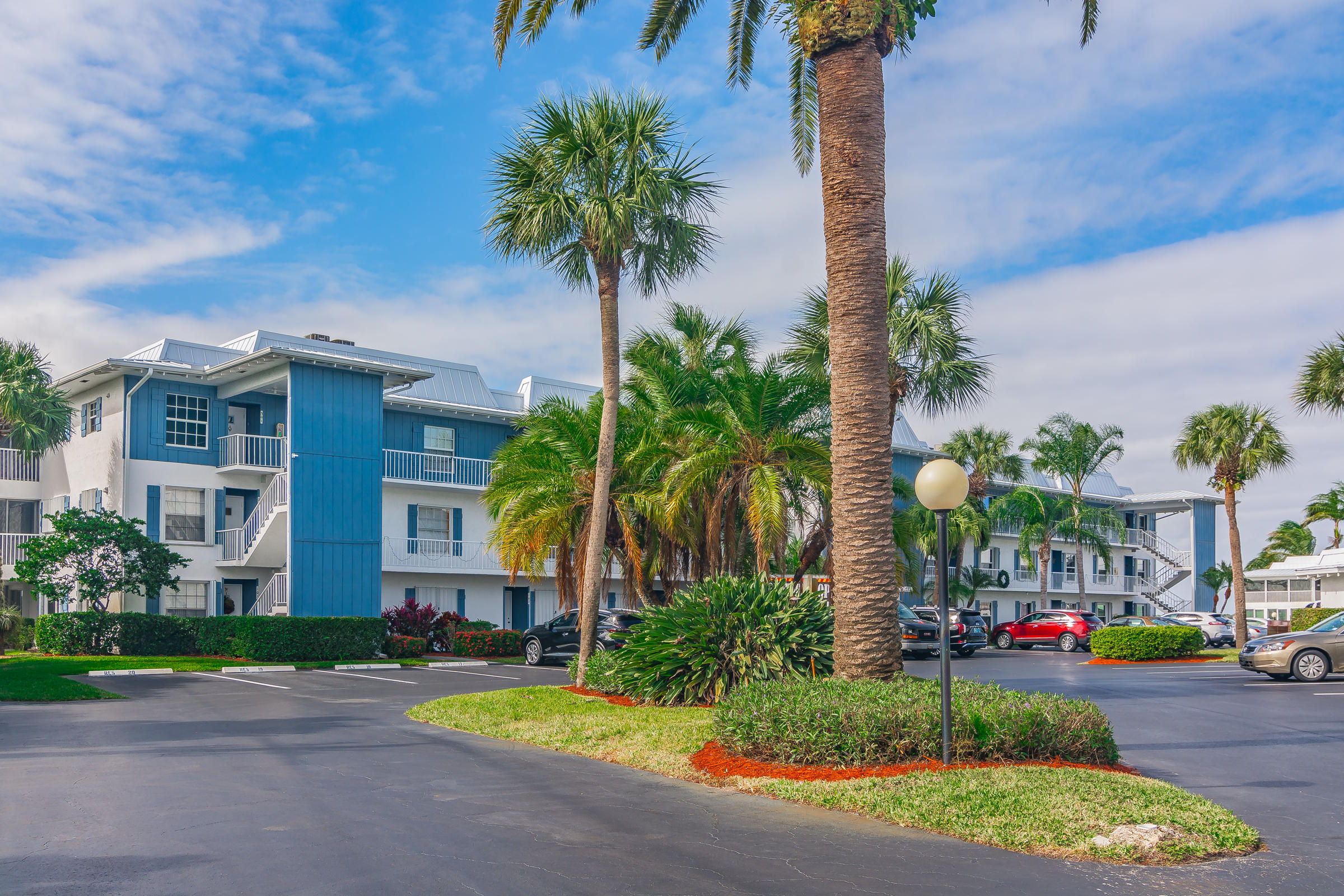 1868 Southwest Palm City Road, Unit 106 Stuart, FL 34994 - Photo 8 of 29 1868SWPalmCity (2)